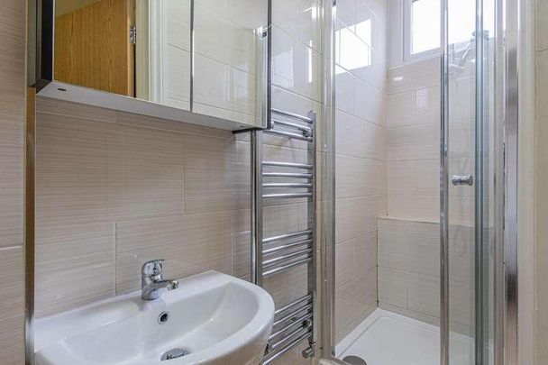 Tewkesbury Street, Cathays, CF24 - Photo 1