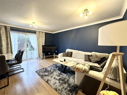 3 bedroom end of terrace house to rent - Photo 1