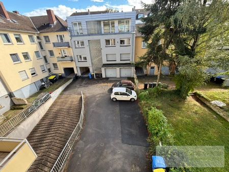 Renovierte Wohnung am Essener Stadtgarten - Foto 2