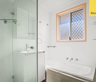 Spacious Three Bedroom Family Home - Photo 2