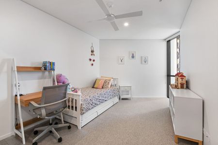 Luxury Living in West Village with City Views - Photo 3