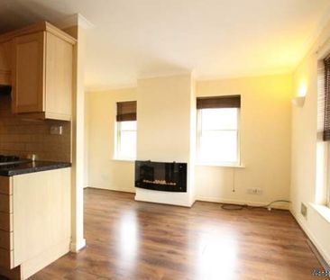 2 bedroom property to rent in Worcester - Photo 5