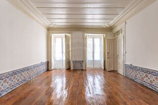 Apartment 5 bedrooms in good condition Encarnação Lisboa for rent - Photo 5