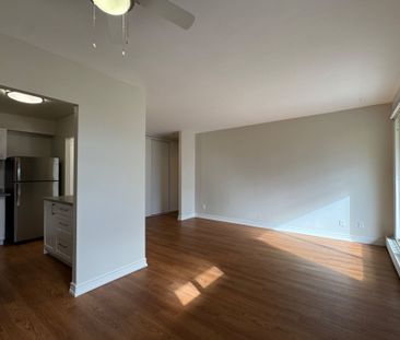 For Lease - 5611 Valley Way Unit# 319, Niagara Falls, Ontario - Photo 5