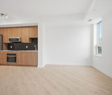 For Lease - 2501 Saw Whet Boulevard Unit# 522, Oakville, Ontario - Photo 3