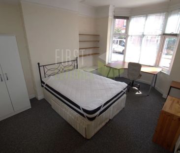 Clarendon Park Road, Clarendon Park, Leicester, LE2 - Photo 1