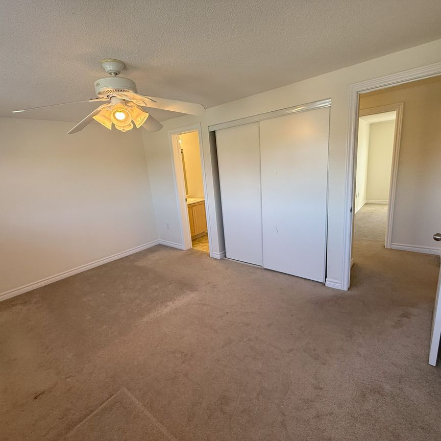 For Lease - 269 Dunsmore Lane, Barrie, Ontario - Photo 1