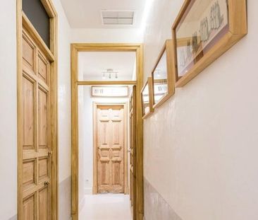2 bedroom luxury Flat for rent in Madrid, Spain - Photo 2