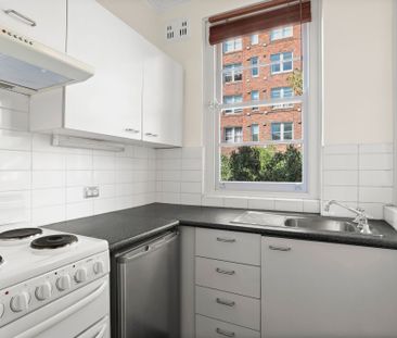 Delightful and Fresh - Photo 3