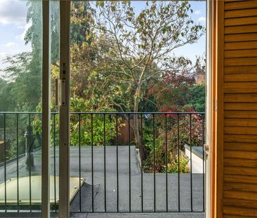 Delightful two bedroom cottage moments from Winchester train station. - Photo 5