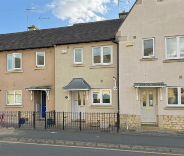 2 bedroom terraced house to rent - Photo 2