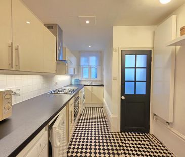 1 bedroom flat to rent - Photo 6