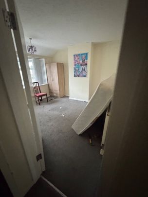 4 Bed Semi-Detached House, Marsh Hill, B23 - Photo 1