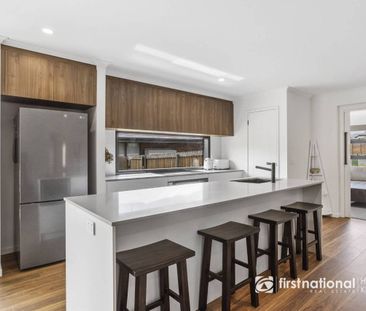 Looking for a modern, stylish home? - Photo 5