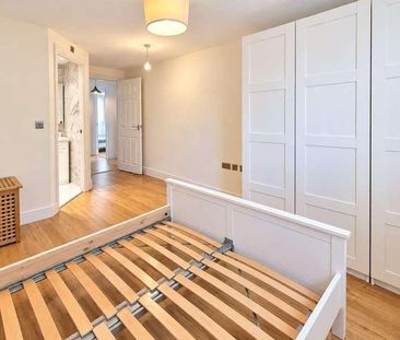 Beaufort Mews, Kingsway, Woking, Surrey, GU21 - Photo 3