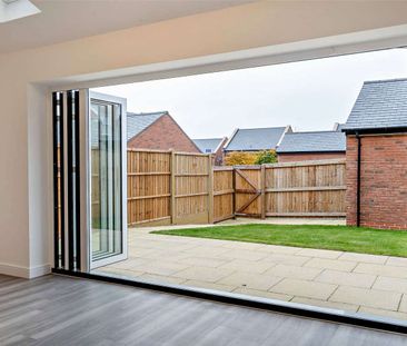 Brand new luxury townhouse with garage, ideally located in 'Alderle... - Photo 1