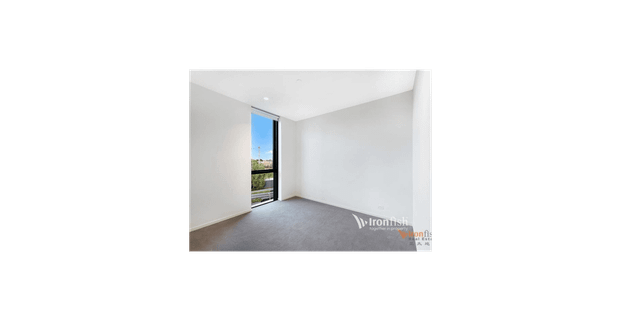 FRIST CLASS LOCATION !!! TAKE A LOOK INSIDE! - Photo 1