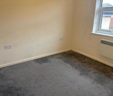 3 bedroom end of terrace house to rent - Photo 6