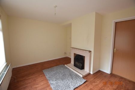 20 Princess Avenue, Cookstown, BT80 8EU - Photo 2