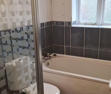 2 Bed Semi-Detached House, Margaret Ashton Close, M9 - Photo 4