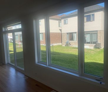 For Lease - 16 Tamworth Terrace, Barrie, Ontario - Photo 5