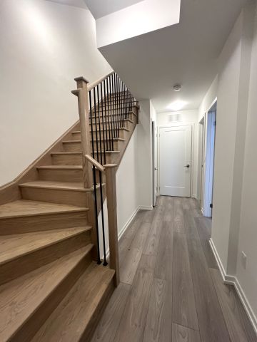 For Lease - 16 Lytham Green Circle Unit# 6, Newmarket, Ontario - Photo 3