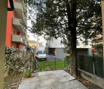 Pratico 2.5 locali con giardino - Photo 2