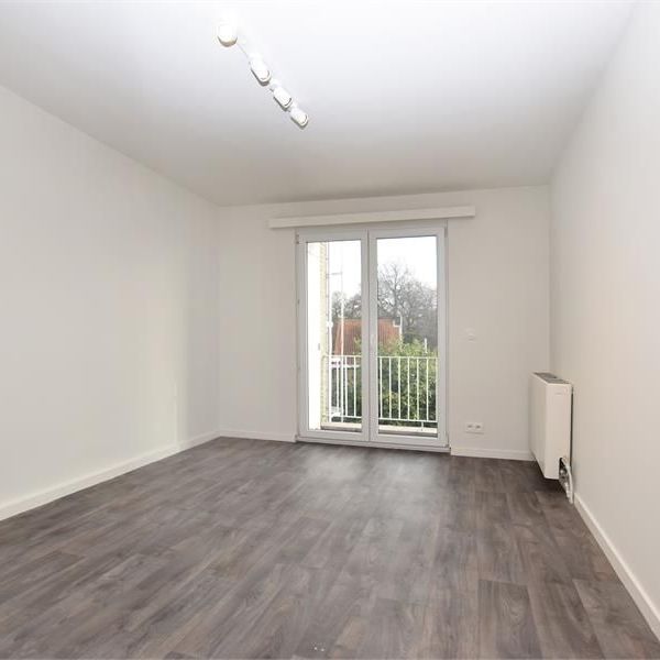 Instapklaar appartement met twee slaapkamers én lift te Deurne - Photo 1