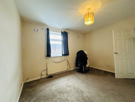 Marston Lane, Nuneaton, CV11 - Photo 4