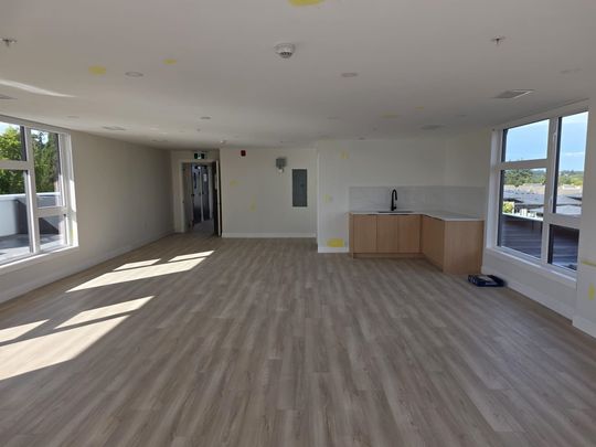 15353 17 Avenue #306, White Rock, BC V4A1T8 - Photo 1