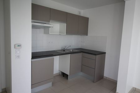 Location Appartement 3 pièces 66m² ST HERBLAIN 44800 - Photo 3