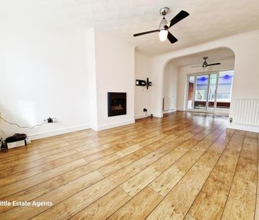 3 bedroom semi-detached house to rent - Photo 1