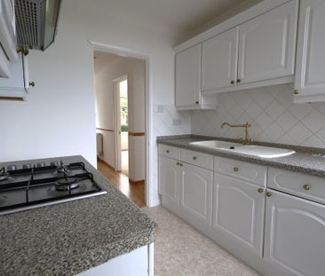 3 bedroom terraced house to rent - Photo 6