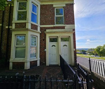 3 bedroom flat to rent - Photo 1