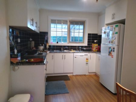 Murrumbeena - Photo 5