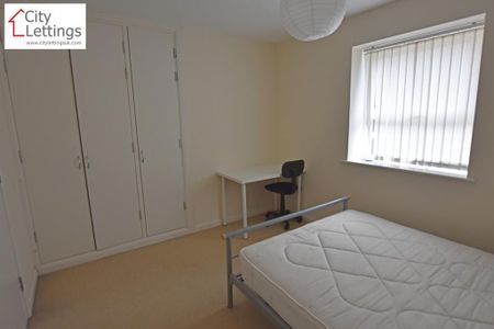 2 bedroom apartment to rent - Photo 3