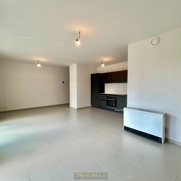 Te huur, nieuwbouwappartement op centrale ligging in Soignies - Photo 1