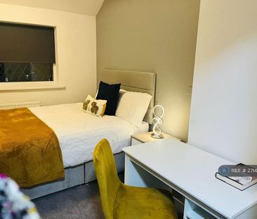 1 bedroom in a house share to rent - Photo 6