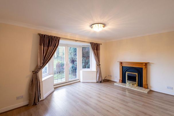 4 bedroom detached house to rent - Photo 1