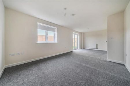 3 bedroom detached house to rent - Photo 5