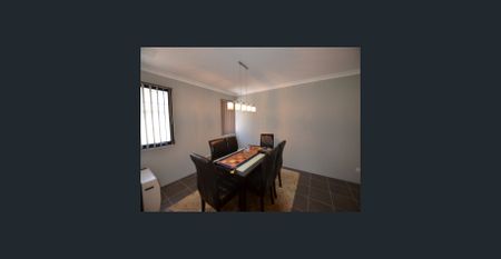 Executive Swan Valley Retreat - Photo 3