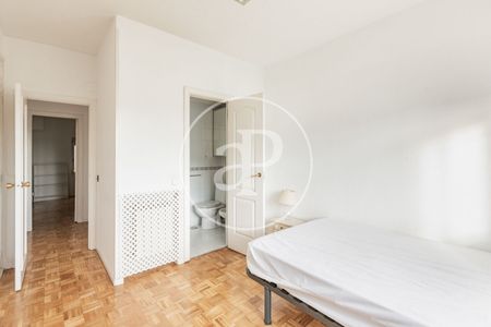 Flat for rent in Castilla (Madrid) - Photo 2