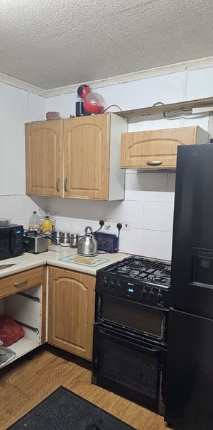 Room in a Shared House, Millhouse Road, B25 - Photo 1