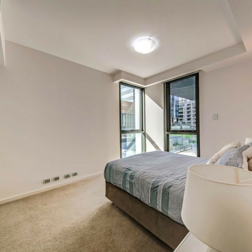 Spacious Terrace Road Stunner - Photo 1