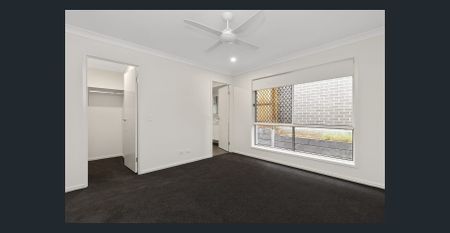 Stunning 4 Bedroom Home Located in the Providence Estate! - Photo 5