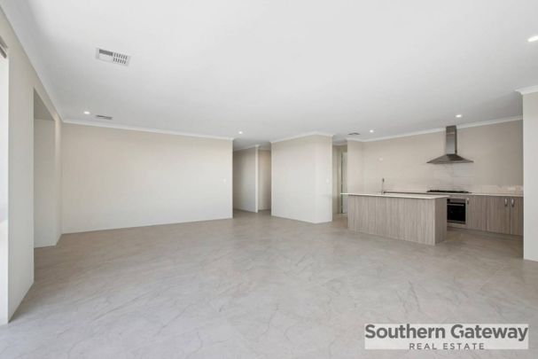 BRAND NEW 4X2 HOME FOR RENT IN WELLARD! - Photo 1