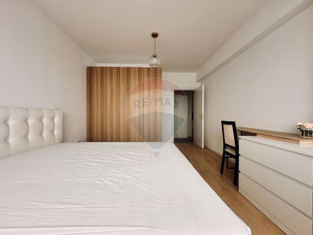 Prima închiriere Apartament 3 camere Atria 90 mp piscină - Fotografie 3