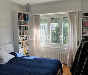 Appartement de 2.5 pièces au 4ème étage avec balcon - Photo 1