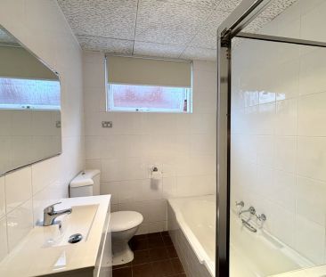 Spacious 2-bedroom Unit in Allawah - Photo 5