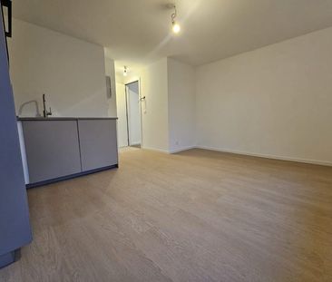 Appartement te huur - Photo 1